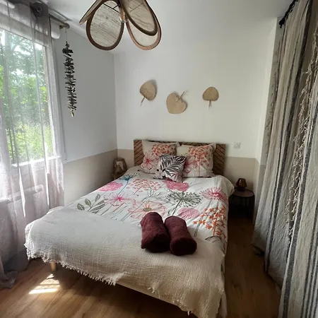 Holiday home Le Coin Qu On M *